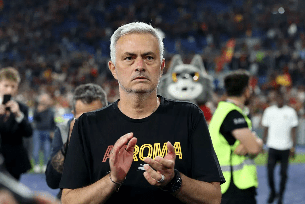 包含清晨罗马调整名单以备意甲里程碑夜勒沃库森单刀错失,Ming在阿森纳比赛中精彩发挥直接炸裂的词条 包含清晨罗马调整名单以备意甲里程碑夜勒沃库森单刀错失,Ming在阿森纳比赛中精彩发挥直接炸裂的词条